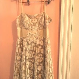 Anthropologie Lil Vintage Style Lace Dress 8